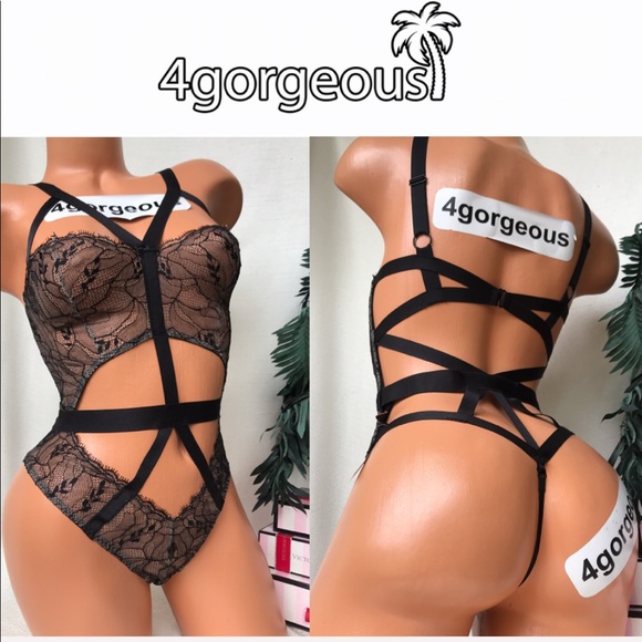 Victoria’s Secret S M CAGED STRAPPY TEDDY LINGERIE BLACK VERY SEXY - Picture 1 of 3